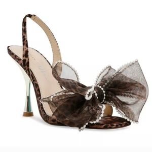 🔹️BETSEY JOHNSON🔹️ Fawn Leopard Bow Pearl Dress Heeled Sandals